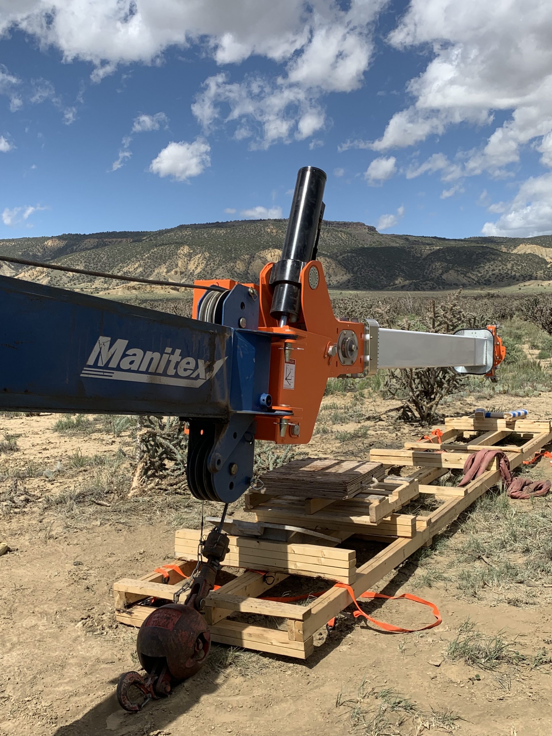 Hydraulic Line Lifter - LineWise